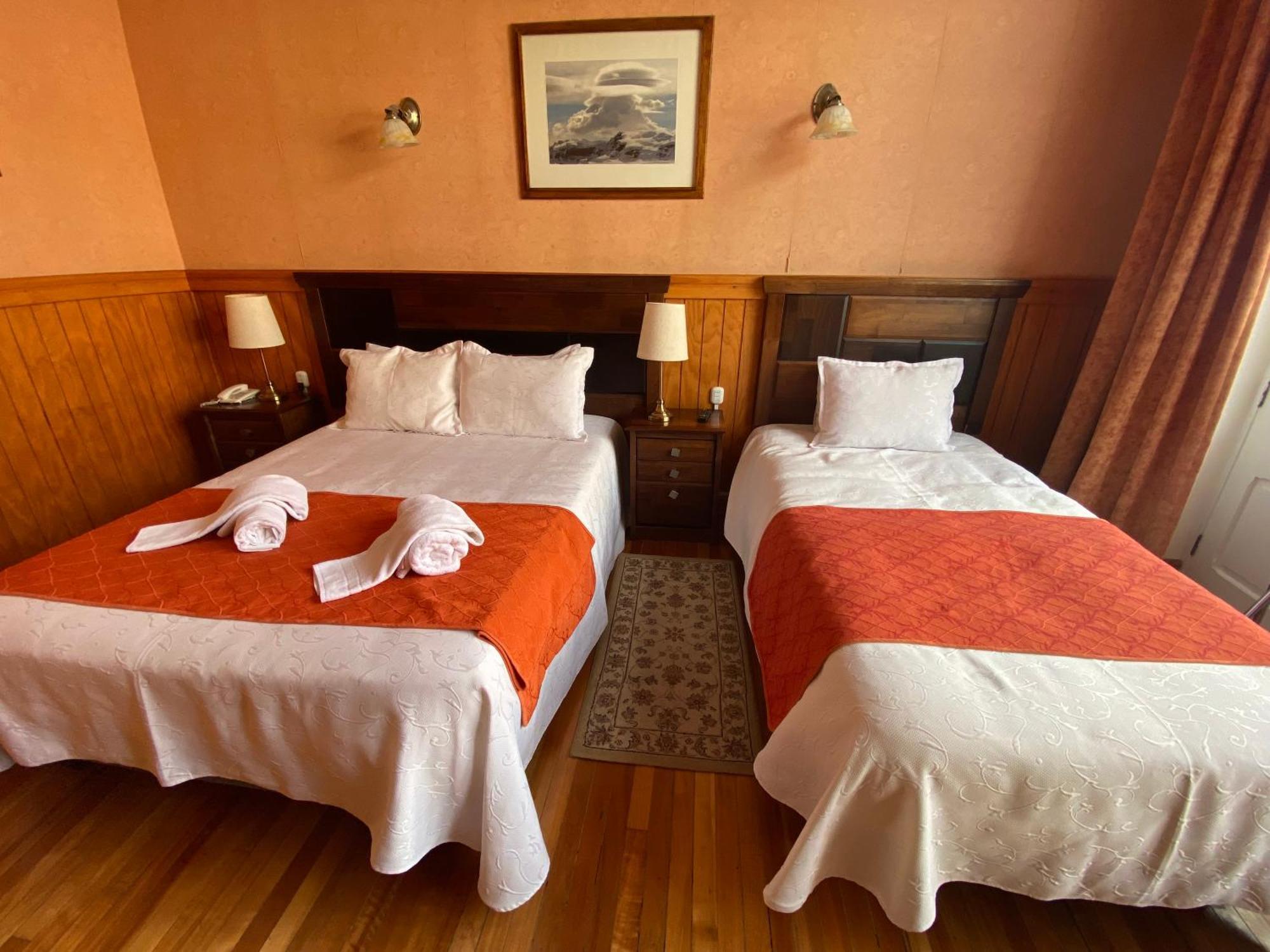 Hotel Plaza Punta Arenas Exterior photo